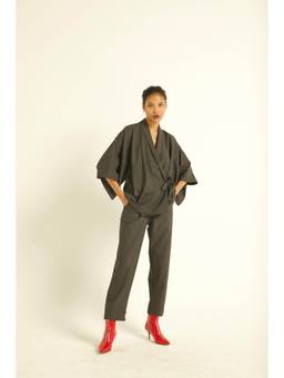 dash and dot - Black Pinstripe Kimono Top