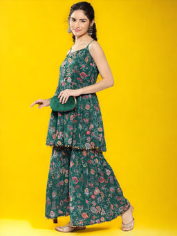 Ahalyaa - Women Floral Printed Pleated Sequinned Sharara Set