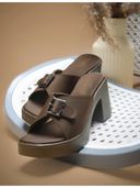 Olive color option, Currently selected
