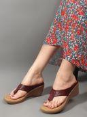 Maroon color option