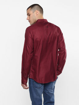 Levi's - Men Maroon Black Regular Fit Casual Shirt