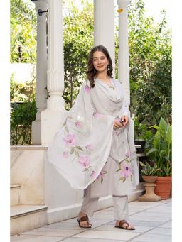TERHA TAALI - Women Beige Hand Painted Straight Kurta with Pant and Dupatta
