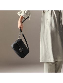 Lacoste - Black Daily City Flap Close Messenger Bag