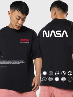 Bewakoof - Men's Black Beauty Out of Space Typography Oversized T-shirt