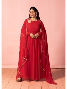 NUD - Rose Red Brooch Round Neck Sheer Back Anarkali Kurta With Dupatta (Set of 2)