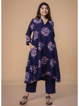 The Indian Ethnic Co. - Karina Purple Dabu Slub Cotton A Line Kurta