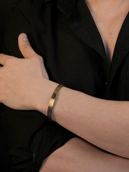 AANURA - Men 18K Gold Ram Anti-Tarnish Waterproof Kada