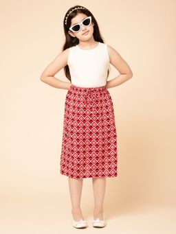 PICCOLO - Geometric Print Long Slit Skirt With T-Shirt (Set of 2)
