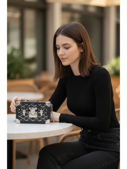 MINI WESST - Black Pu Women Clutch