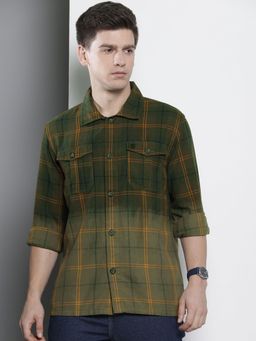 The Indian Garage Co - Men's Regular Fit Checkered Convertible Collar Shirt