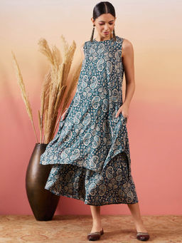 InWeave - Blue Paisley Round Neck Kurta and Short Palazzo (Set of 2)