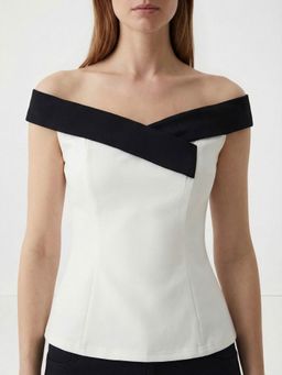 Cover Story - Off White Solid Top