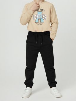 max - Black Solid Joggers