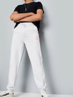 max - Grey Solid Joggers