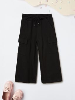 max - Black Solid Pants