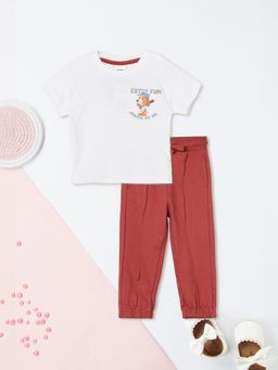 max - Multi-Color Printed T-Shirt With Joggers