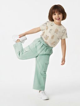 max - Green Solid Pants