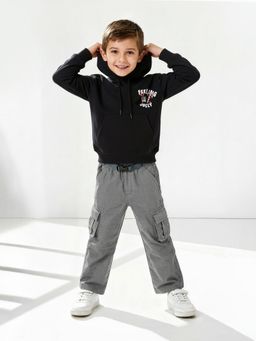 max - Black Printed Hoodie