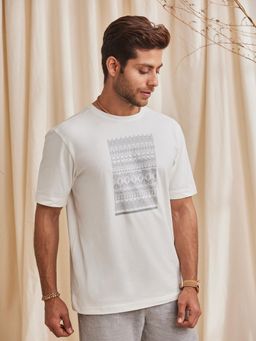 B77 - Men's White Organic Cotton Crew Neck T-Shirt