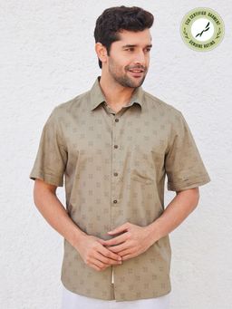B77 - Men Organic Cotton Olive Printed Collar Neck Casual Shirts