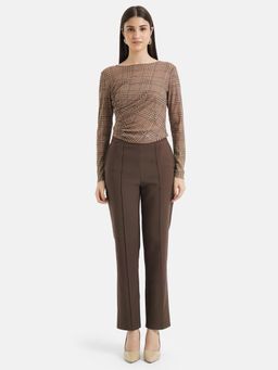 Kazo - Asymmetric Ruched Crop Top