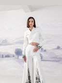 White color option, Currently selected