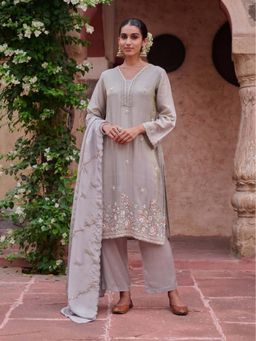 Autumnlane - Grey Gaurisha Kurta with Pant and Dupatta