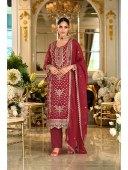 Autumnlane - Red Itrake Rose Kurta with Pant and Dupatta