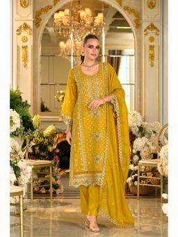 Autumnlane - Yellow Itrake Sunshine Kurta with Pant and Dupatta