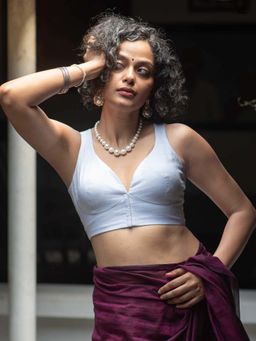 Suta - White Dome Neck Sleeveless Padded Cotton Stitched Blouse