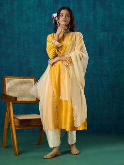 Mushio - Mango Yellow Flowy Kurta with Pant and Dupatta (Set of 3)