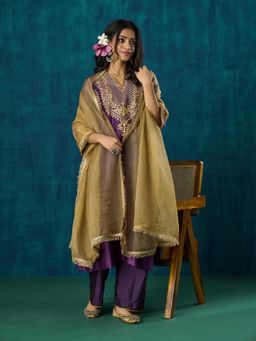 Mushio - Purple Embroidered Kurta with Pants and Dupatta (Set of 3)