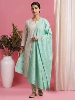 PARAMOUNT CHIKAN - Green Hand Embroidered Cotton Chikankari Dupatta