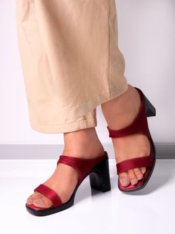 Monrow - Maroon Block Heels