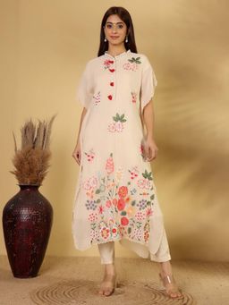 Varanga - Women Floral Thread Embroidered Kaftan with Tonal Trouser (Set of 2)