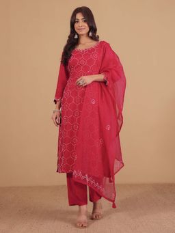 Varanga - Hand Embroidered French Knot Kurta with Tonal Trouser & Embroidered Dupatta (Set of 3)