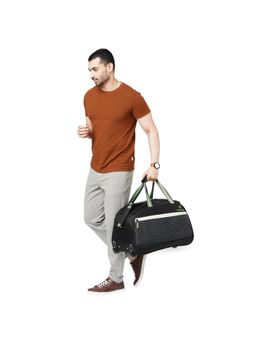 Nasher Miles - Unisex Stony Brook By Maze Cabin 52 Black Wheel Duffle Bag With Trolley (Small)