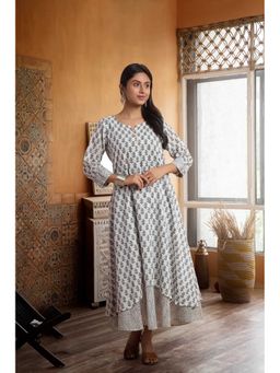 PANCHRANGA - Women Grey Heritage Block Print Cotton Maxi Dress