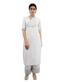Tjori - White Cotton Green Kantha Embroidery Kurta