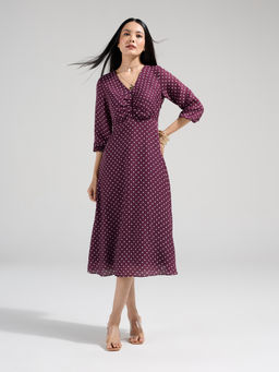 Twenty Dresses by Nykaa Fashion - Purple Printed V-Neck Midi Dress
