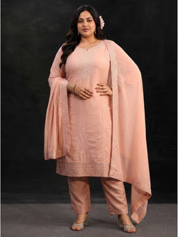 Extra love by Libas - Peach Embroidered Thread Work Kurta with Pant and Dupatta