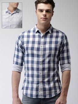 Levi's - Men Blue White Slim Fit Reversible Casual Shirt