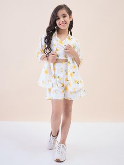 Stylo Bug - Flower Print Half Sleeves Shirt With Top & Shorts - Off-White