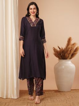 FASHOR - Women's Purple Embroidered Kurta with Pant (Set of 2)