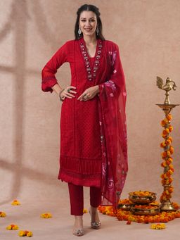 FASHOR - Women's Red Embroidered Kurta with Pant and Dupatta (Set of 3)