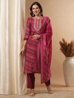 FASHOR - Women's Magenta Embroidered Kurta with Pant and Dupatta (Set of 3)