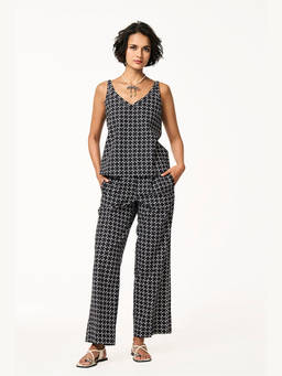 TERRA LUNA - Women Black Leah Monogram Top