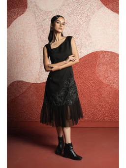 SHOWSHA - Midnight Merlot Black A Line Midi Dress