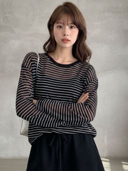 Outzidr - Black Full Sleeve Striped Relaxed Round Neck T-Shirt