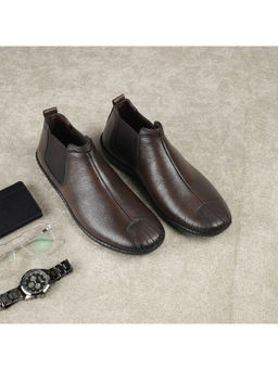 Mochi - Men Brown Slip On Casual Chelsea Boots